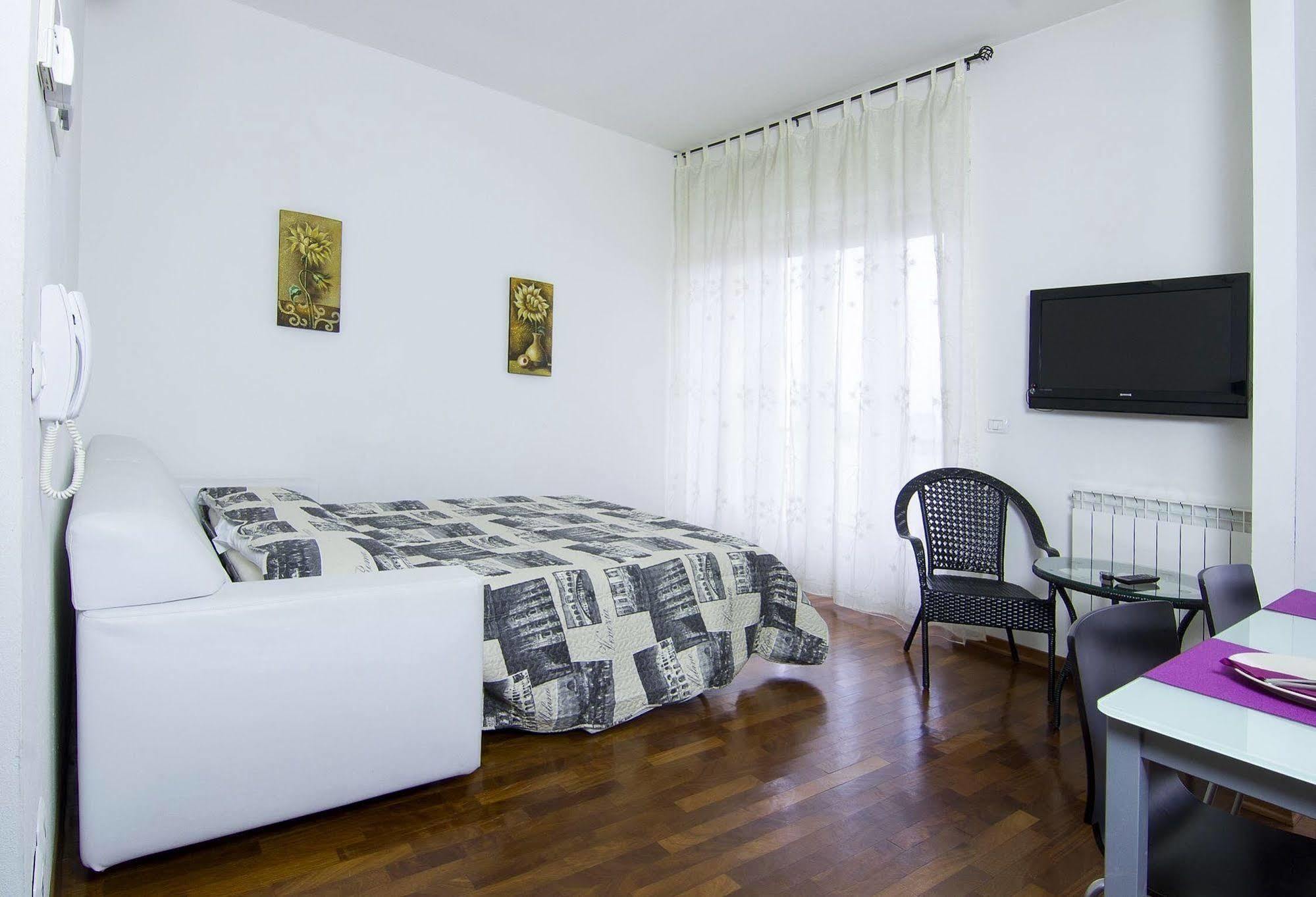 Residence Le Terrazze Triest Zewnętrze zdjęcie